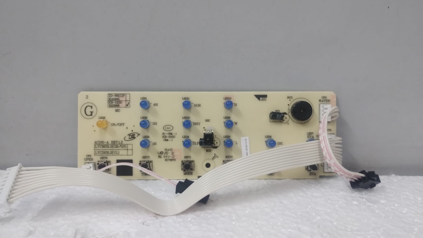 Placa de display climatizador Midea